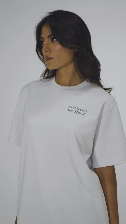 Camiseta estampada "In matcha we trust"