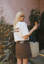 002 HEART SKIRT CAFÉ