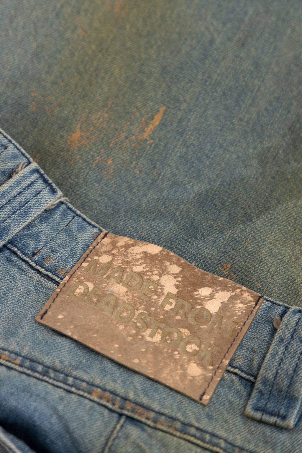 002 HEART BLUE SHORTS