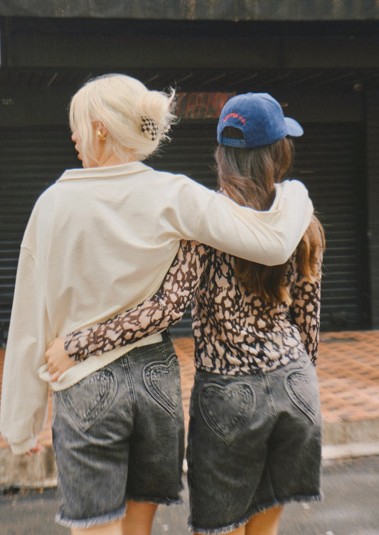 002 HEART SHORTS