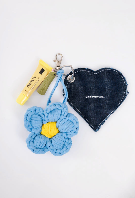 Blooming Hearts Charm Blue