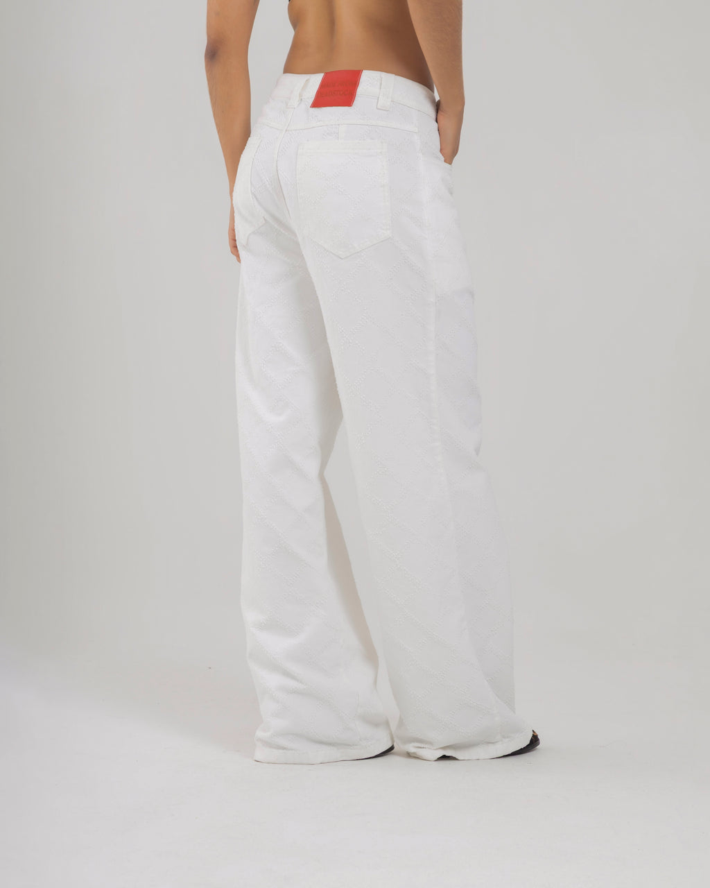 002 STRAIGHT JEAN CRUDO